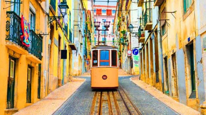 8 day tour of Portugal
