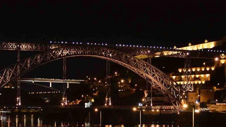 Oporto por la noche – 3h