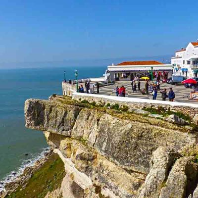 Paseo a Fátima Batalha Nazaré y Óbidos – 8h