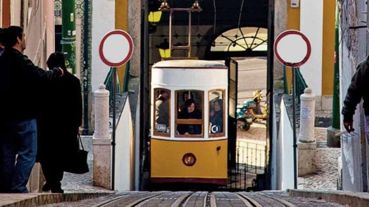 Tour a pé e de bonde em Lisboa